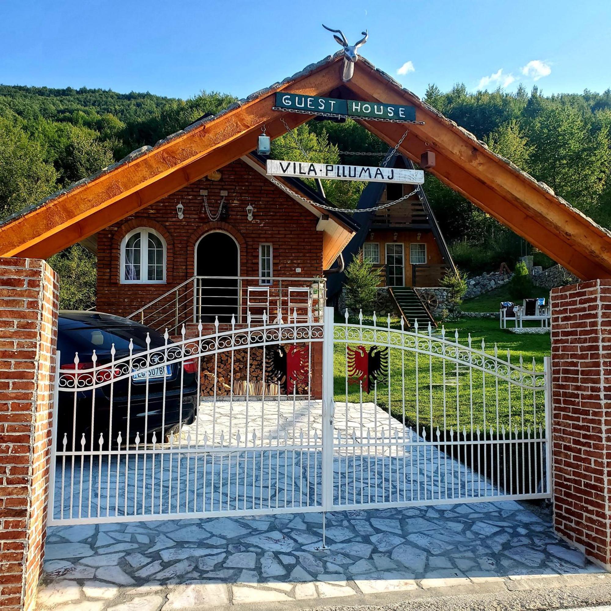 Lodge Vilat Pllumaj Gropat e Selces