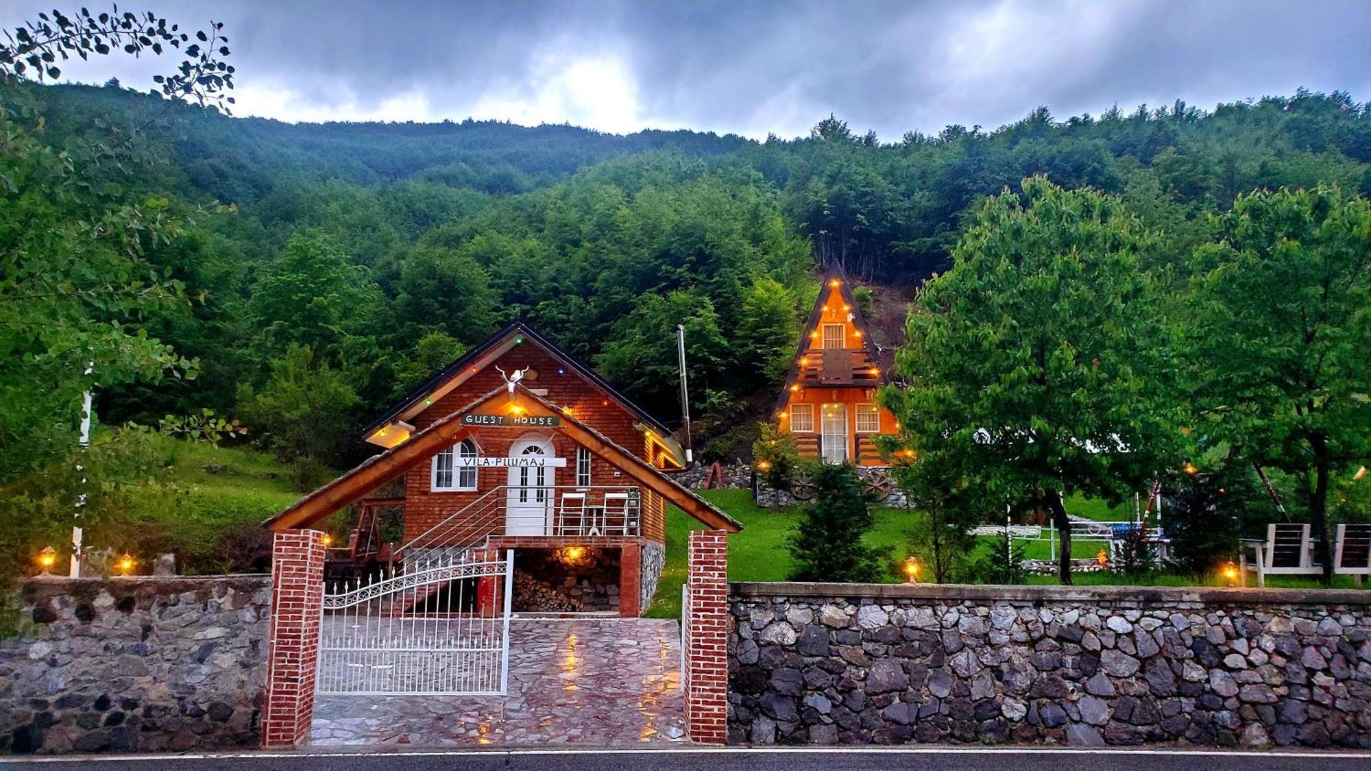 Vilat Pllumaj Lodge *